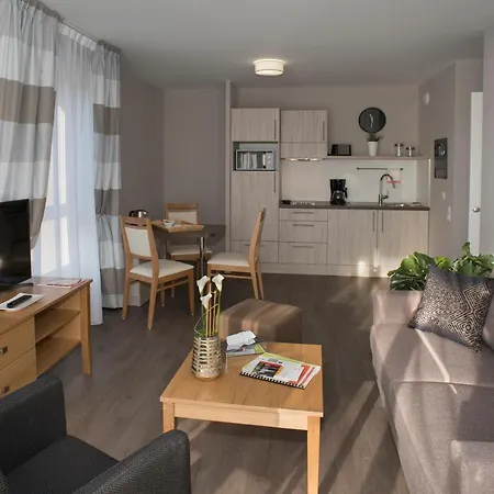 Apart Otel Domitys Rosa Gallica Angers