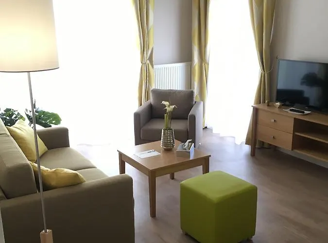 Domitys Rosa Gallica Aparthotel 4*