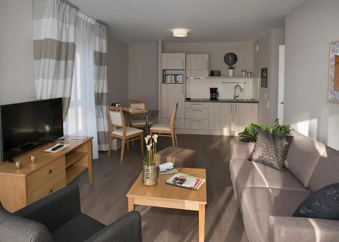 Apart Otel Domitys Rosa Gallica Angers